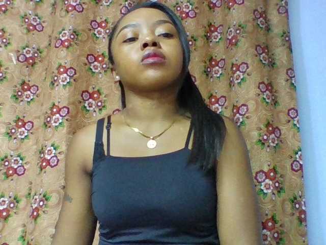 Elysa7 live cam on BongaCams