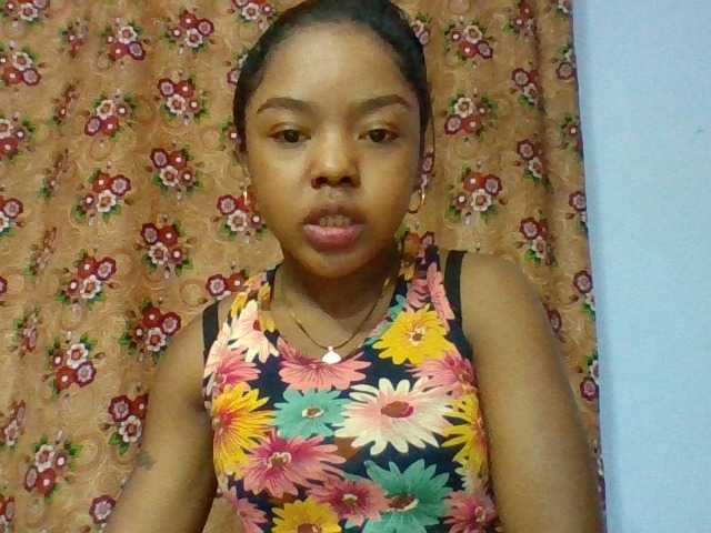 Elysa7 live cam on BongaCams