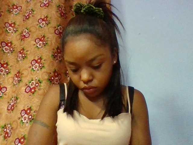 Elysa7 live cam on BongaCams