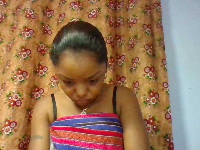 Elysa7 live cam on BongaCams