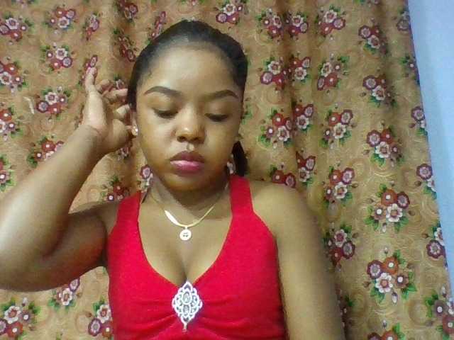 Elysa7 live cam on BongaCams