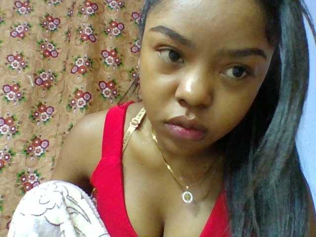 Elysa7 live cam on BongaCams