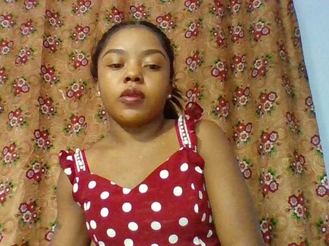 Elysa7 live cam on BongaCams