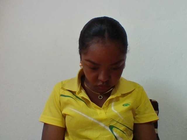 Elysa7 live cam on BongaCams