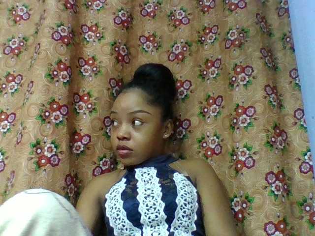 Elysa7 live cam