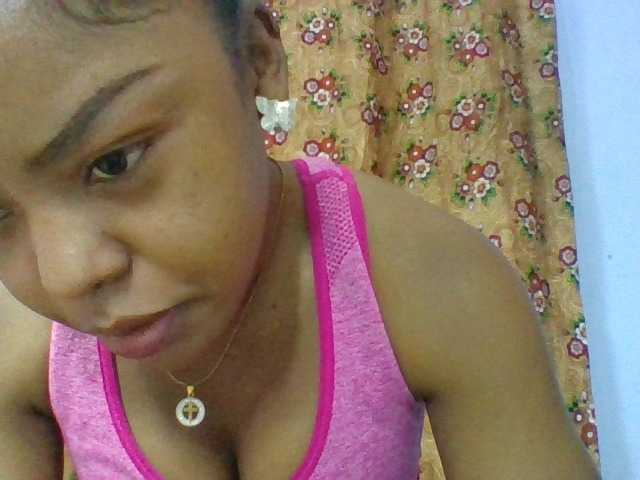 Elysa7 live cam on BongaCams