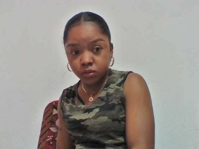 Elysa7 live cam on BongaCams