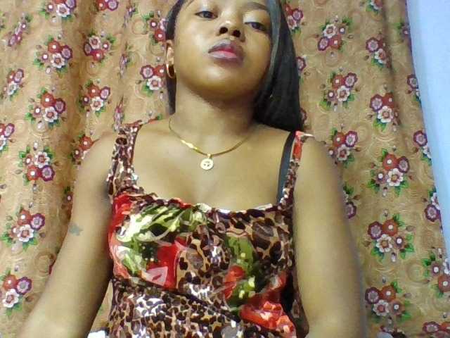 Elysa7 live cam on BongaCams