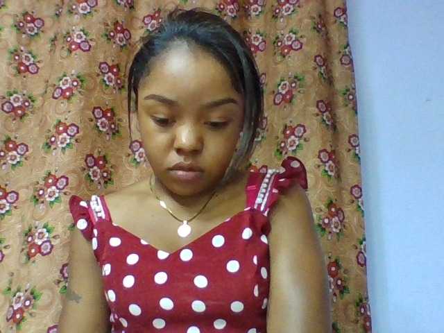 Elysa7 live cam on BongaCams