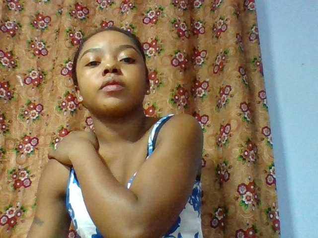 Elysa7 live cam on BongaCams