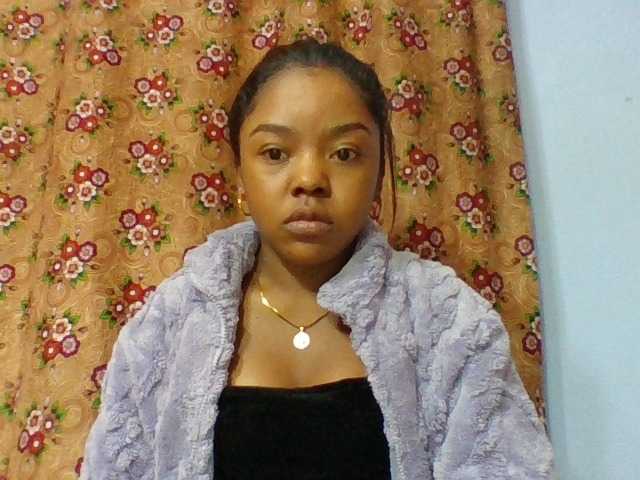 Elysa7 live cam on BongaCams
