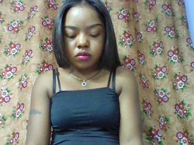 Elysa7 live cam on BongaCams