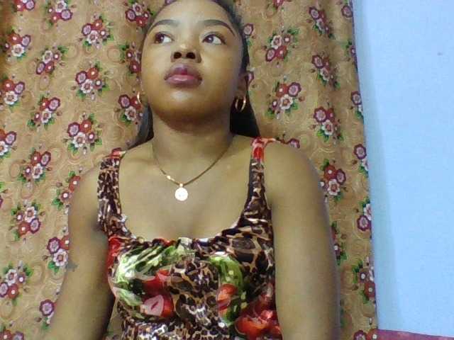 Elysa7 live cam on BongaCams