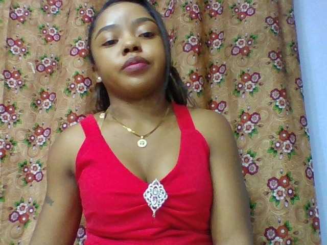 Elysa7 live cam on BongaCams