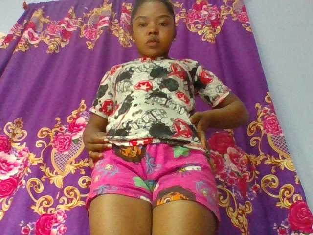 Elysa7 live cam on BongaCams