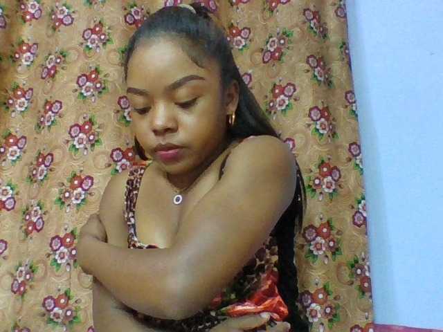 Elysa7 live cam on BongaCams