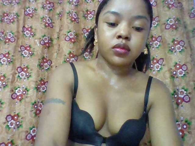 Elysa7 live cam on BongaCams