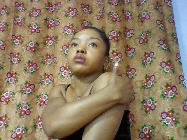 Elysa7 live cam on BongaCams