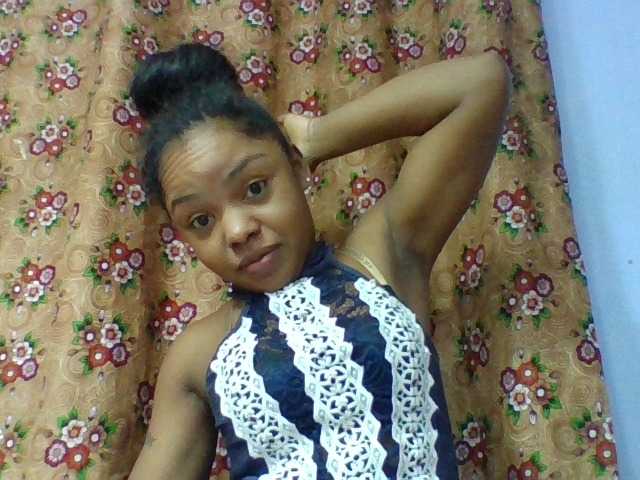 Elysa7 live cam on BongaCams