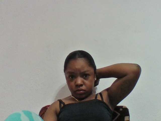 Elysa7 live cam on BongaCams