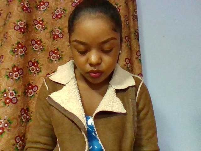Elysa7 live cam on BongaCams