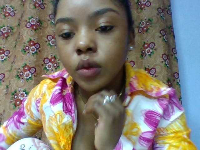 Elysa7 live cam on BongaCams