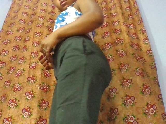 Elysa7 live cam on BongaCams