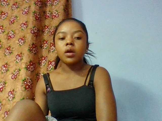 Elysa7 live cam on BongaCams