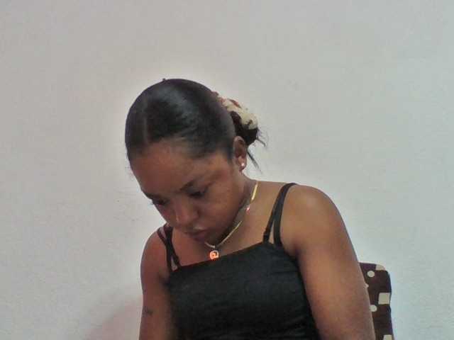 Elysa7 live cam on BongaCams