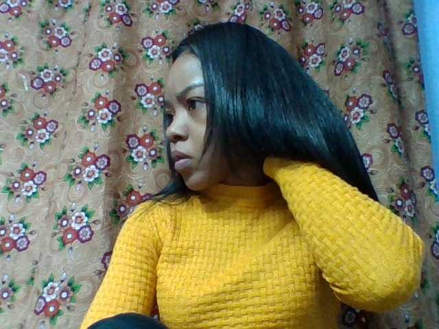 Elysa7 live cam on BongaCams