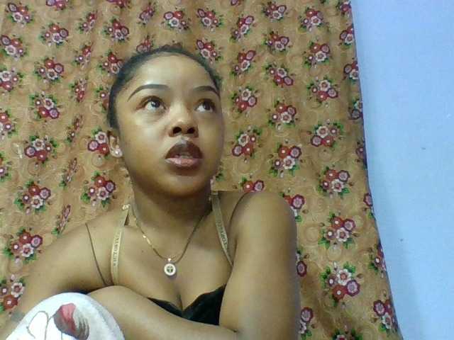 Elysa7 live cam on BongaCams