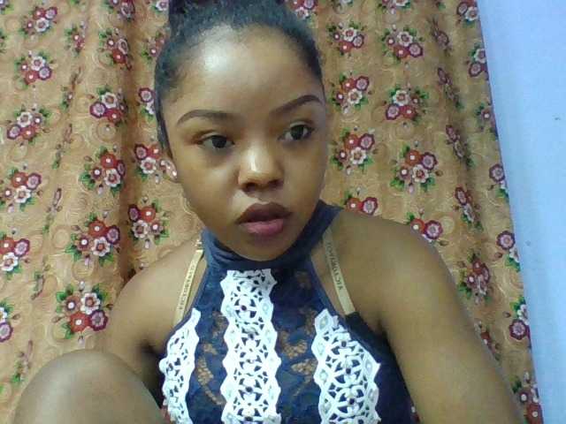 Elysa7 live cam on BongaCams