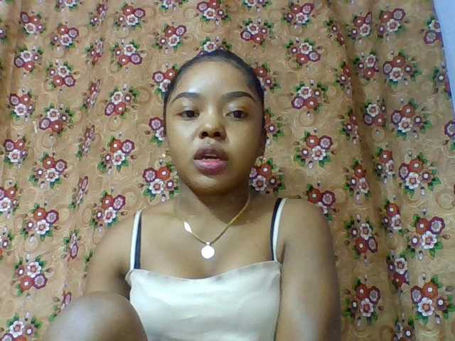 Elysa7 live webcam show