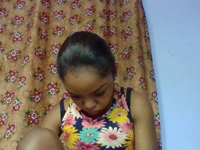 Elysa7 live cam on BongaCams