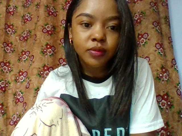 Elysa7 live cam on BongaCams