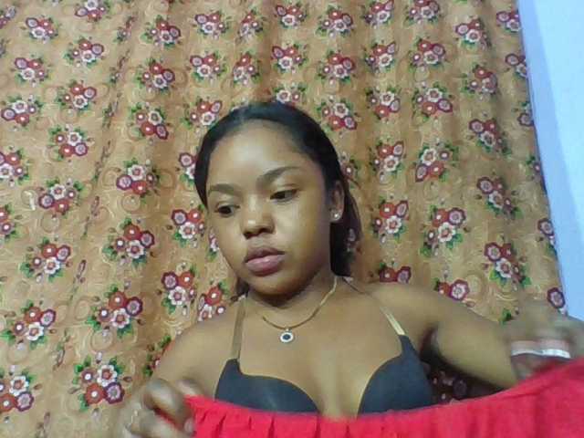 Elysa7 live cam on BongaCams