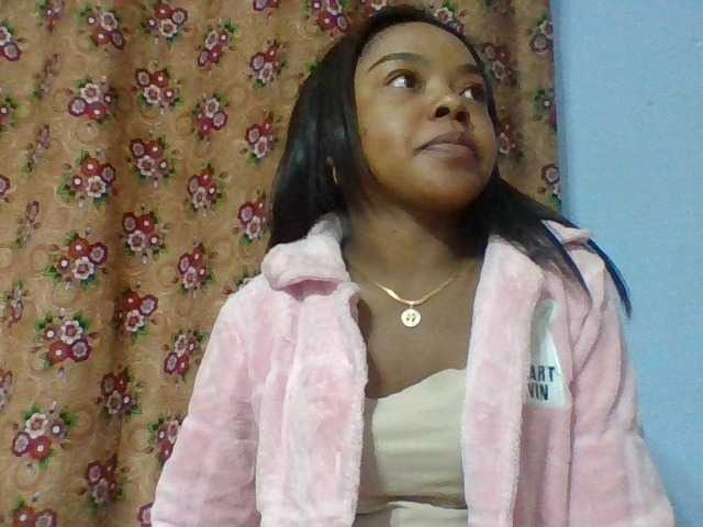 Elysa7 live cam on BongaCams