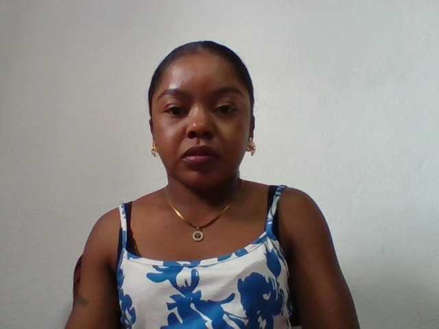 Elysa7 live cam on BongaCams