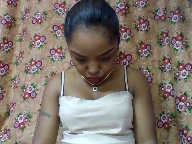 Elysa7 live cam on BongaCams