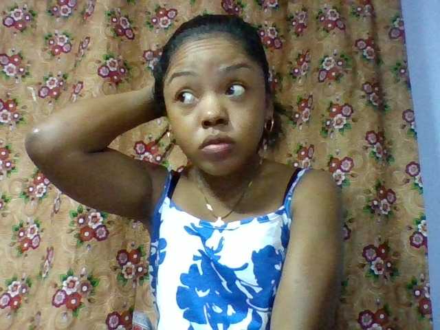 Elysa7 live cam on BongaCams