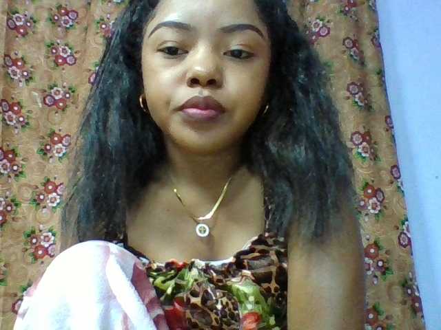 Elysa7 live cam on BongaCams