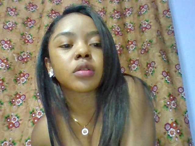 Elysa7 live cam on BongaCams