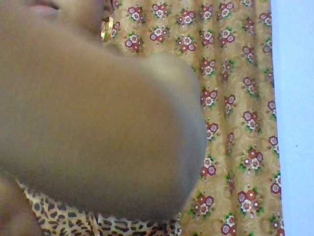 Elysa7 live cam on BongaCams