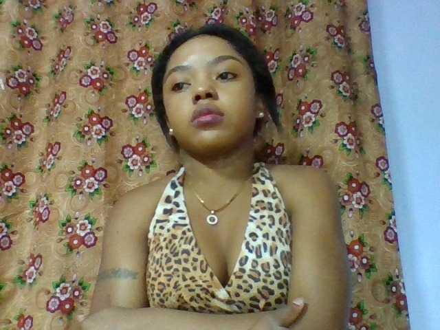 Elysa7 live cam on BongaCams