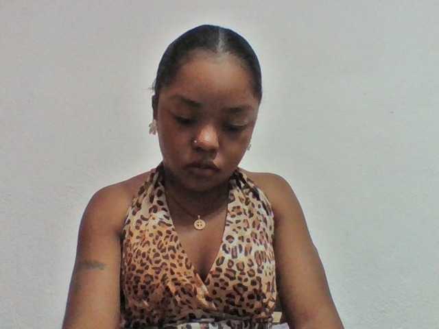 Elysa7 live cam on BongaCams