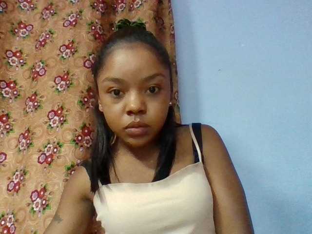 Elysa7 live cam on BongaCams