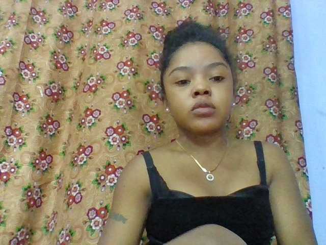 Elysa7 live cam on BongaCams