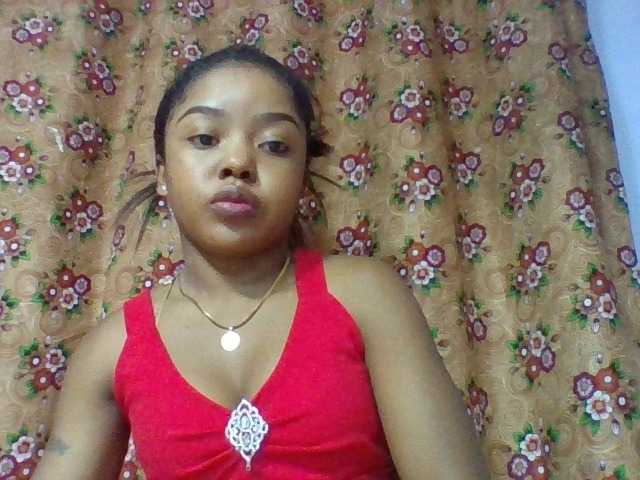 Elysa7 live cam on BongaCams
