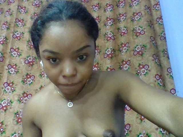 Elysa7 live cam on BongaCams