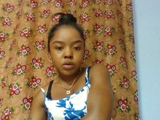 Elysa7 live cam on BongaCams